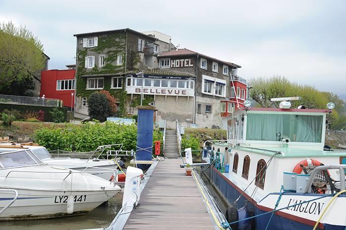 Hotel Le Bellevue Les Roches-de-Condrieu Eksteriør billede