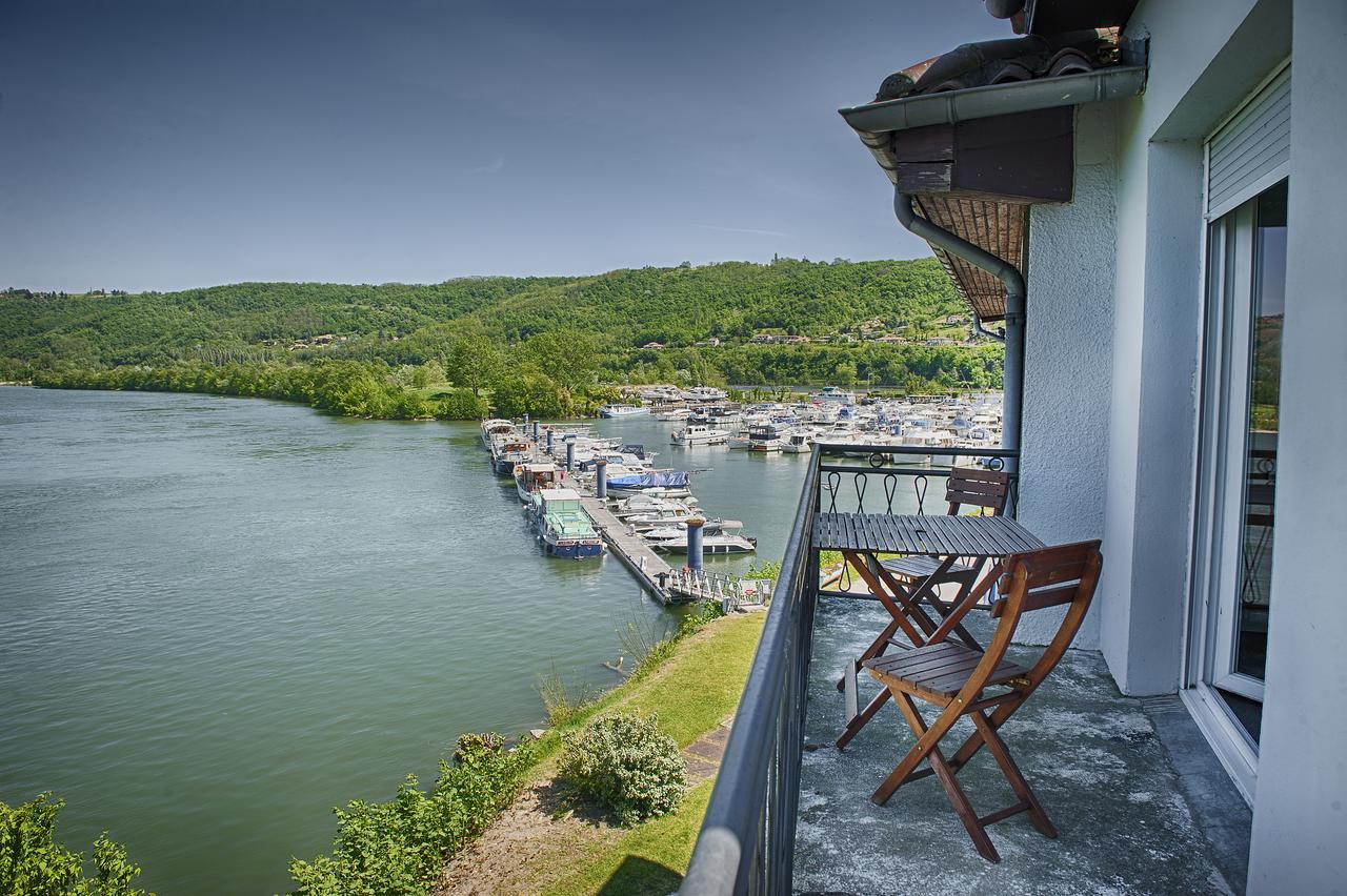 Hotel Le Bellevue Les Roches-de-Condrieu Eksteriør billede